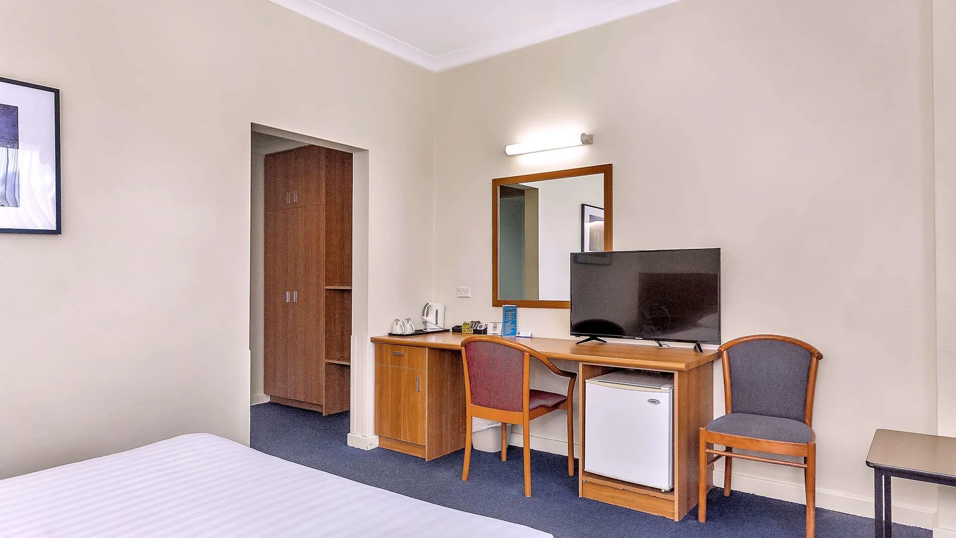 Metro Hotel Perth City