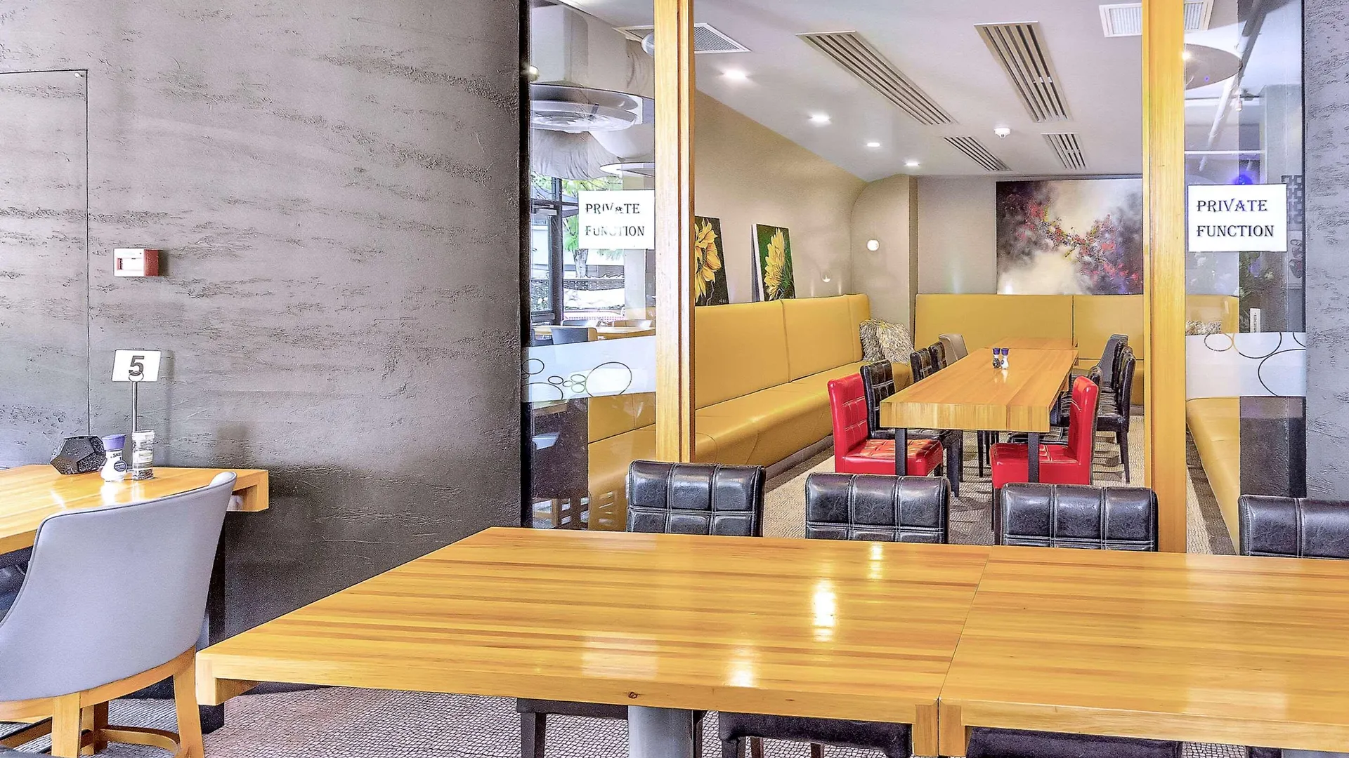 Metro Hotel Perth City